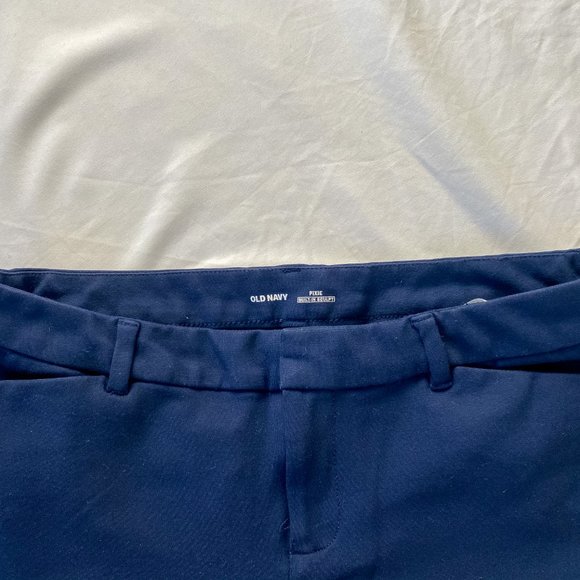 Old Navy High-Waisted Pixie Ankle Pants - Picture 2 of 2